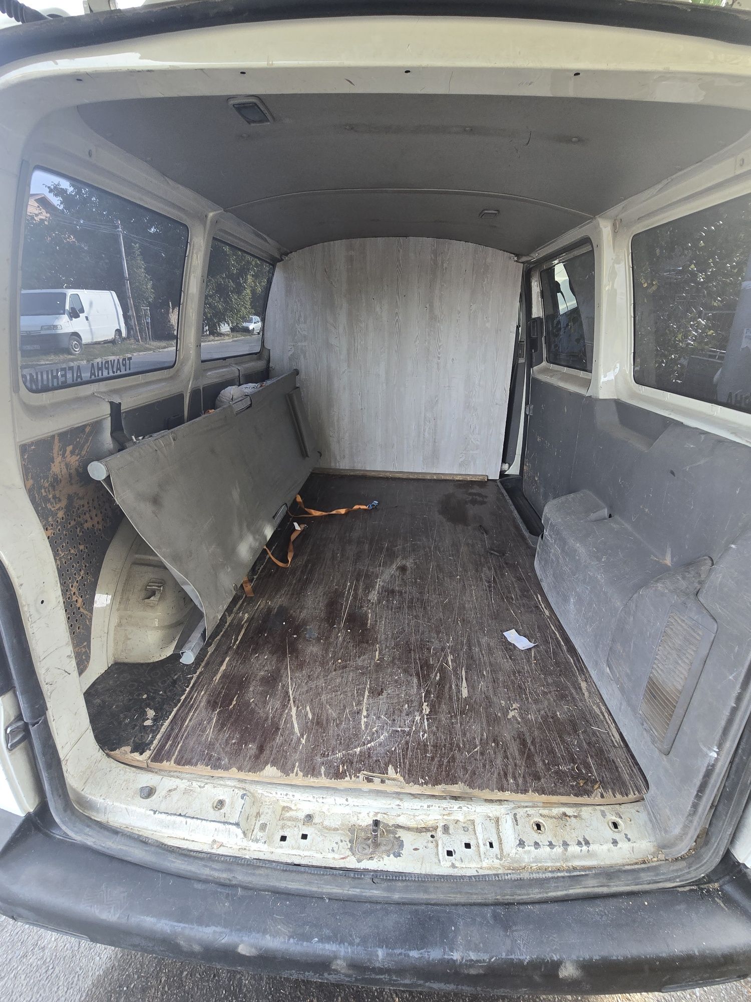Vw t5 transporter