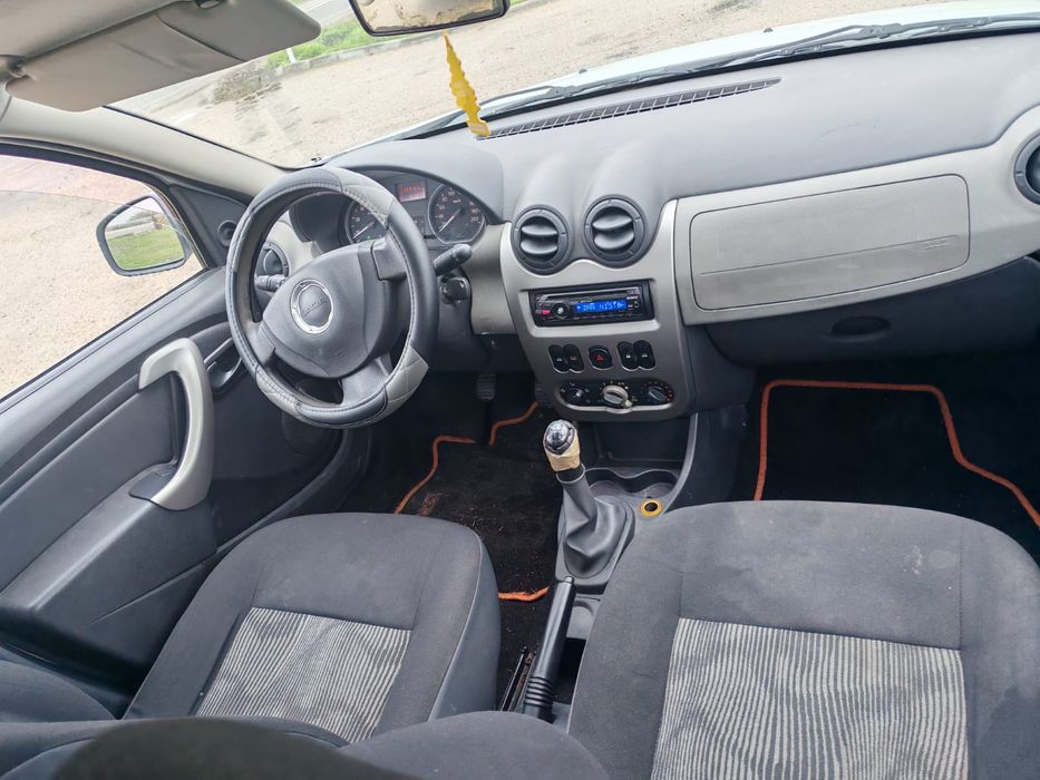 Dacia Sandero 1.4 gpl 2011