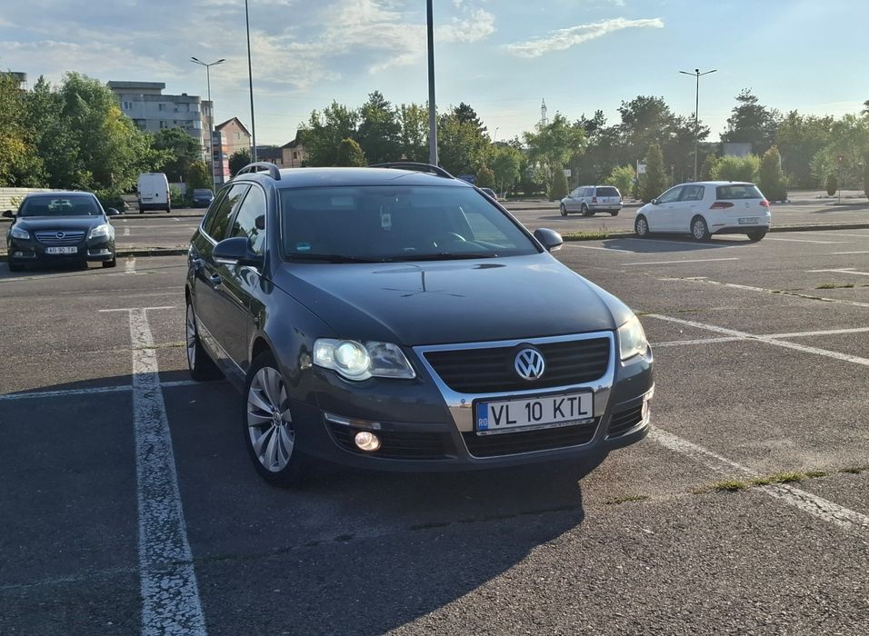 Vând Volkswagen Passat