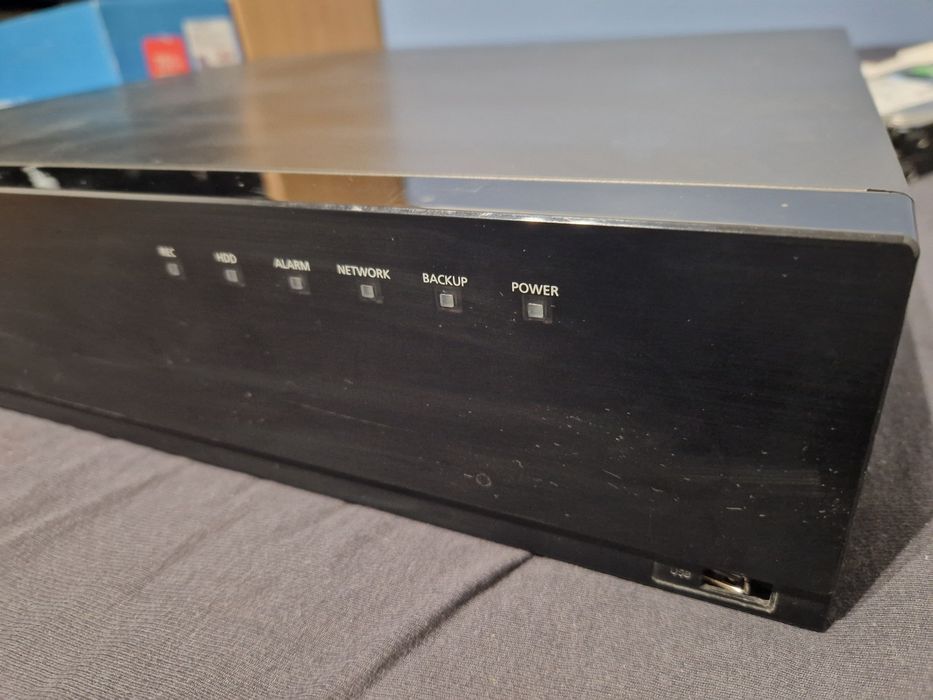NVR Wisenet 16 canale PoE XRN-1610SA 16 Channel 4K H.265 NVR