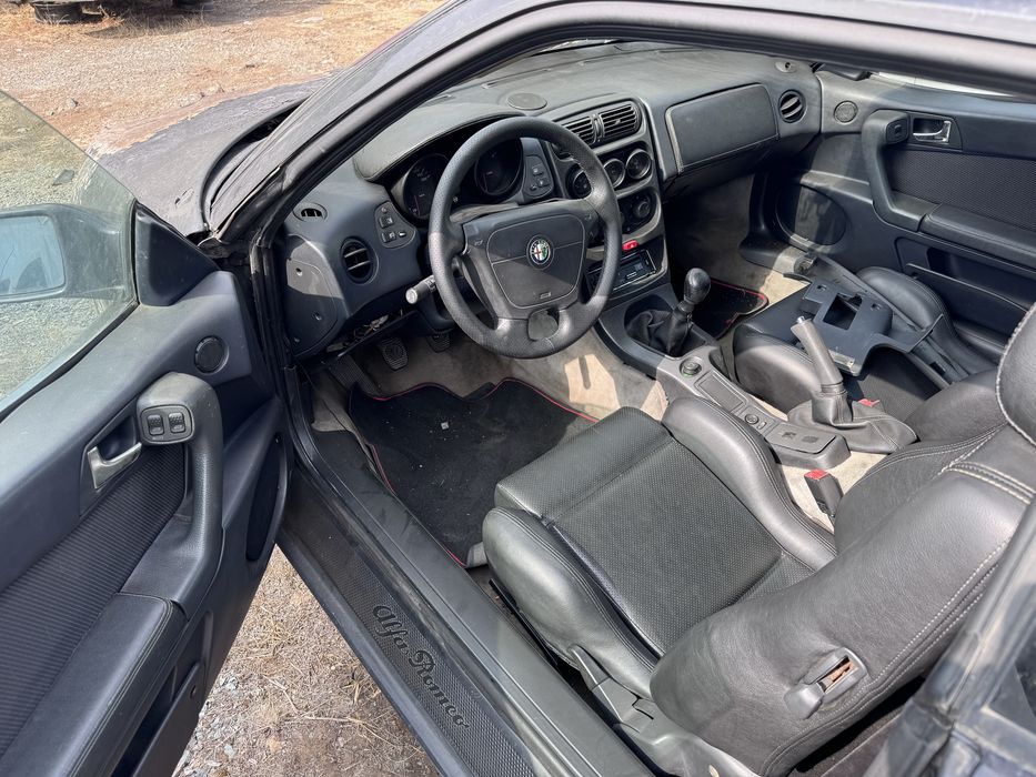 Alfa Romeo GTV 2.0tb v6 turbo 202hp  На Части