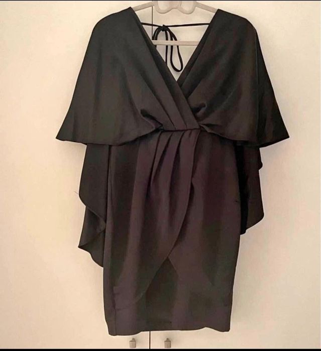 Rochie cu spatele gol