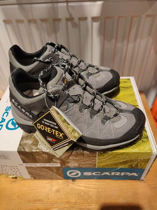 Pantofi de drumeție Scarpa Gore-Tex – noi, mărimea 36, talpă Vibram