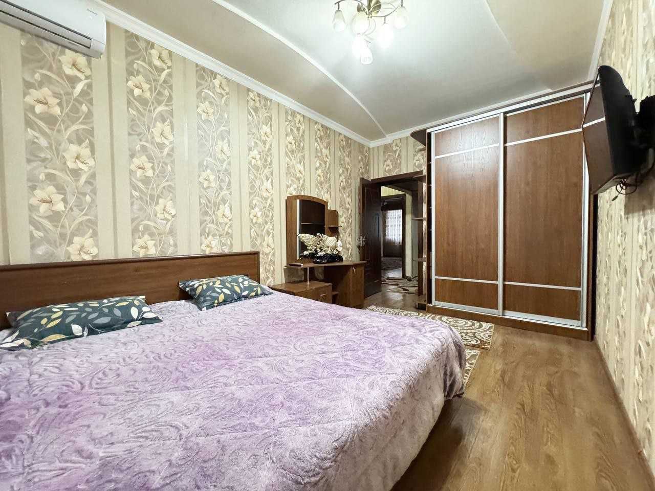 Продажа 2х-комнатная квартира ор: метро Ойбек/60 школа ЧайКоф БТК