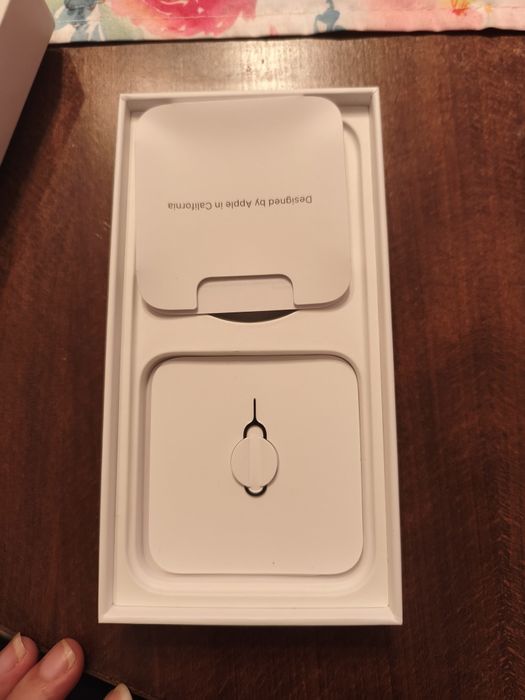 Продавам Iphone 14