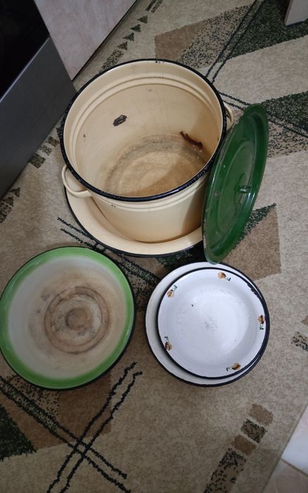 Посуда эмалированная цена за все вместе