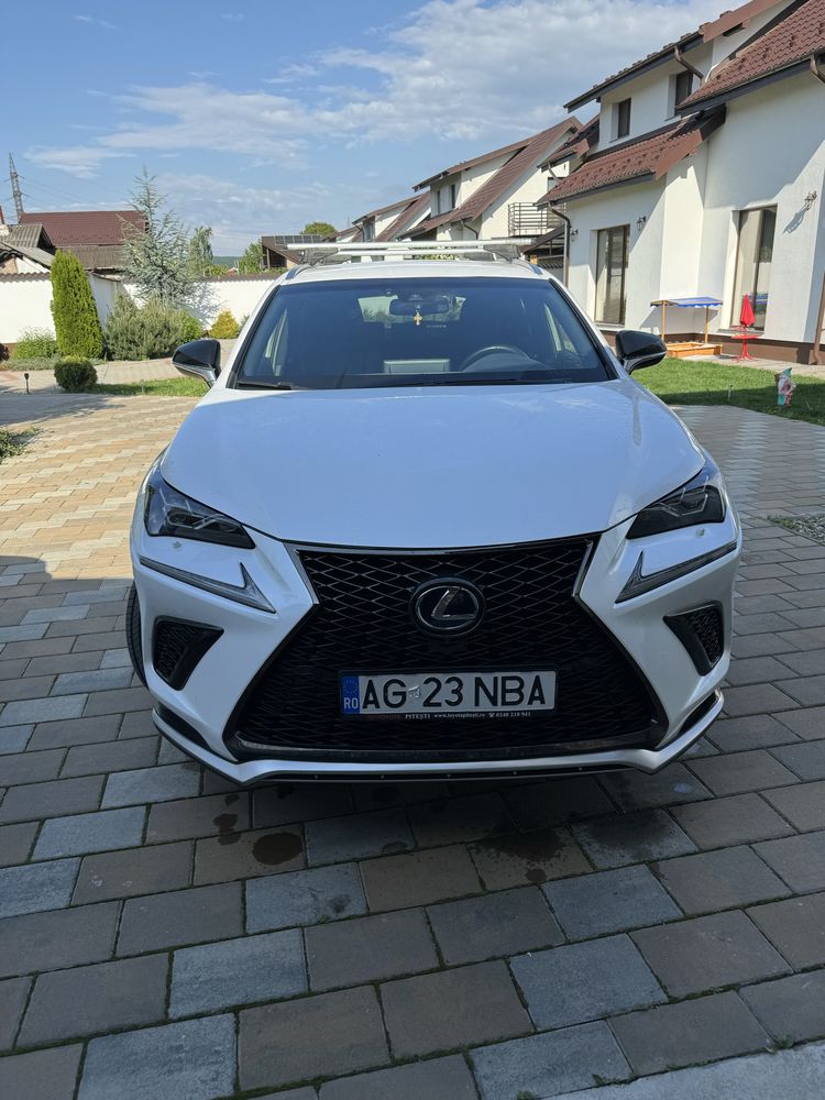 Lexus NX300H F Sport