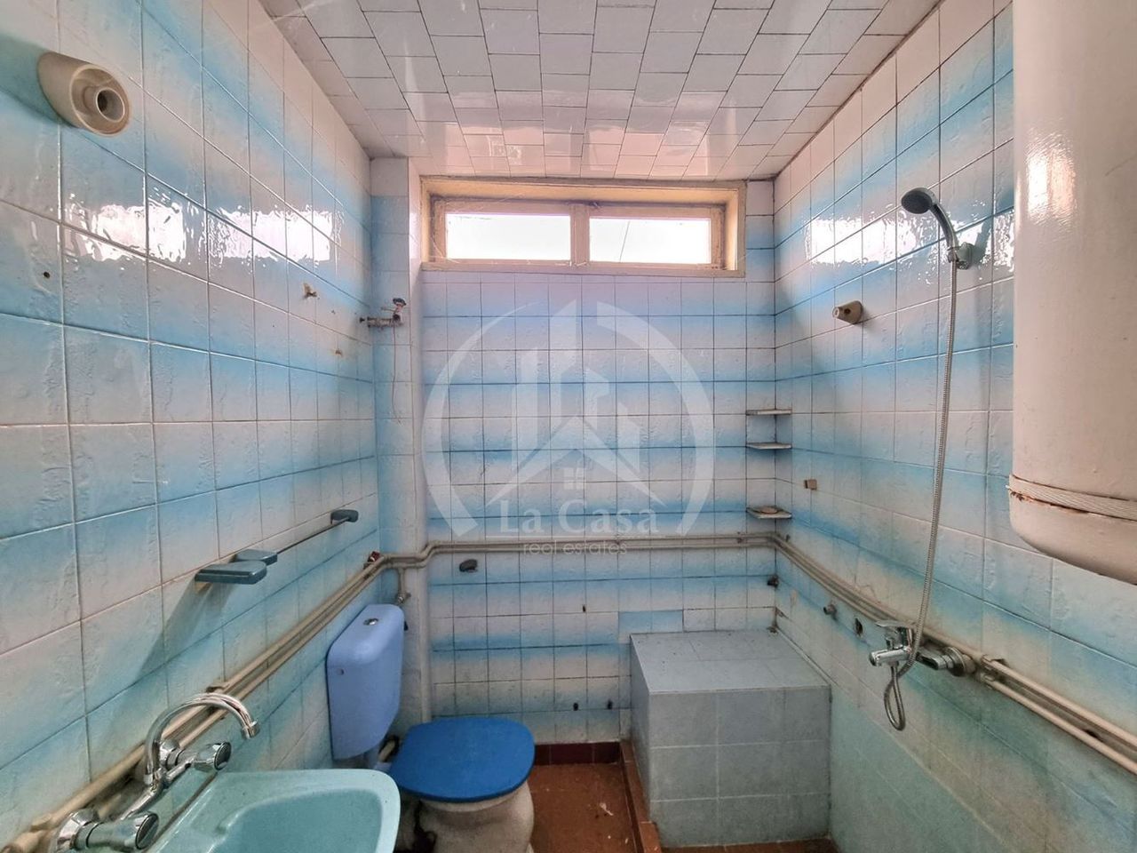 Продава се Тристаен апартамент в Видин, Плиска - 91 кв.м за 421 €/кв.м - Снимка #5