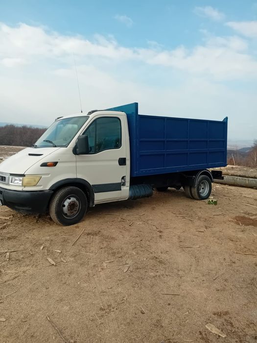 Vând  Iveco daily