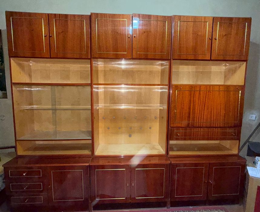 Шкафы, стенка, полки