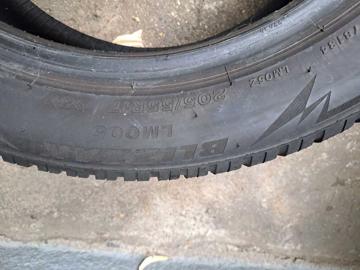 205/55/17 Bridgestone