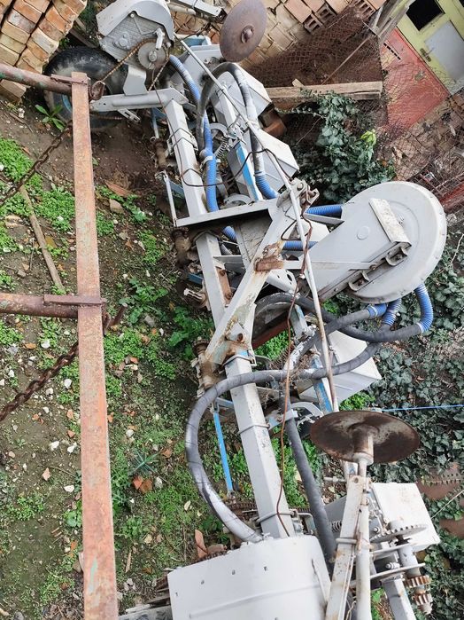 Сеялка за пролетници и торачка