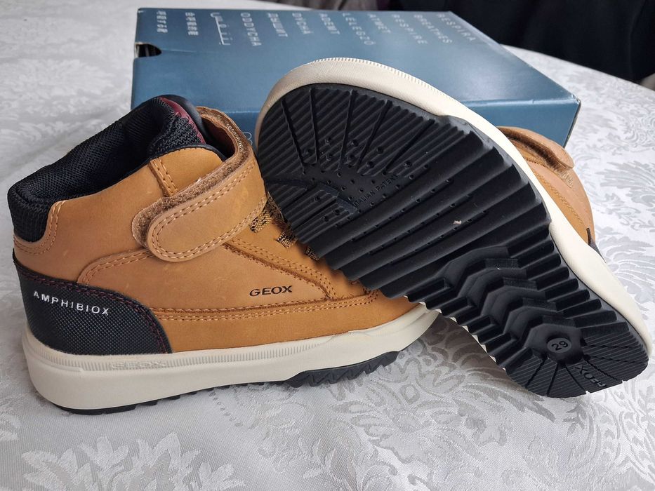 детски обувки GEOX  29 номер