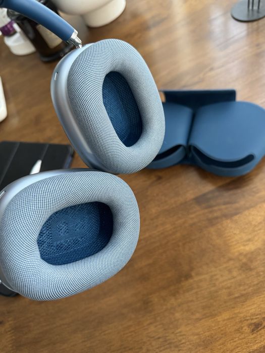 Apple AirPods Max-Sky Blue