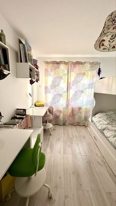 Inchiriez apartament 2 camere central Stefan cel Mare