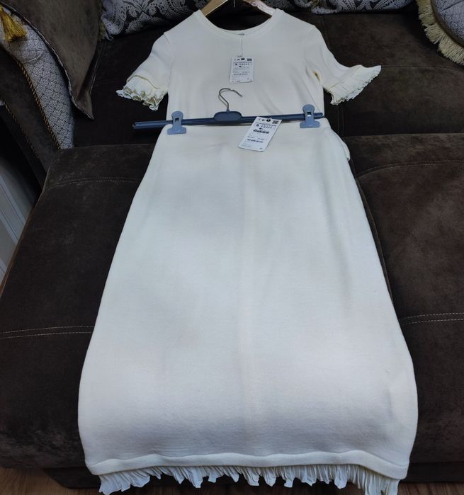 Новый Белый Костюм Zara 42 размера