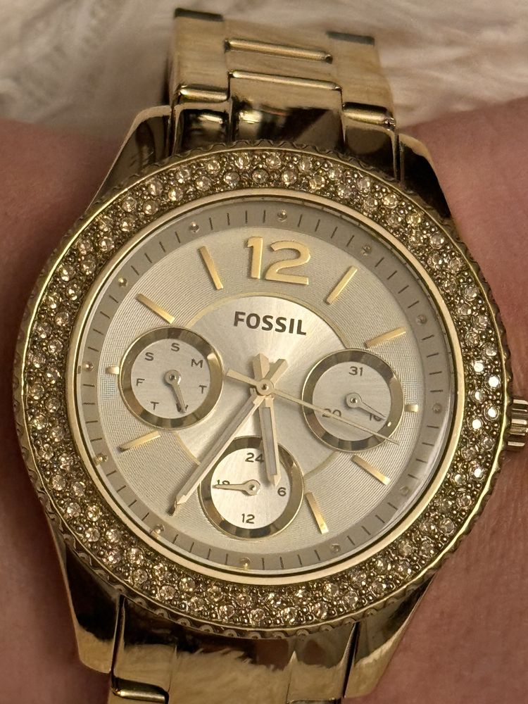 Fossil auriu, superb