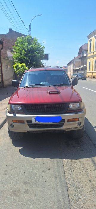 Vand / schimb Pajero Challenger