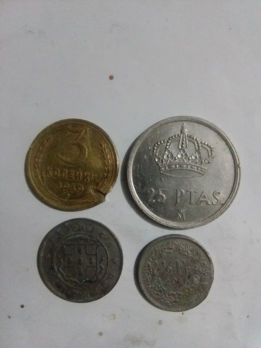 Monede și decorații