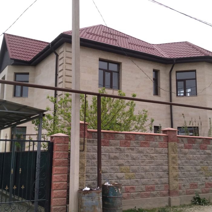 Сдам в аренду 2х этажный дом на долгий срок. Можно под коммерцию.