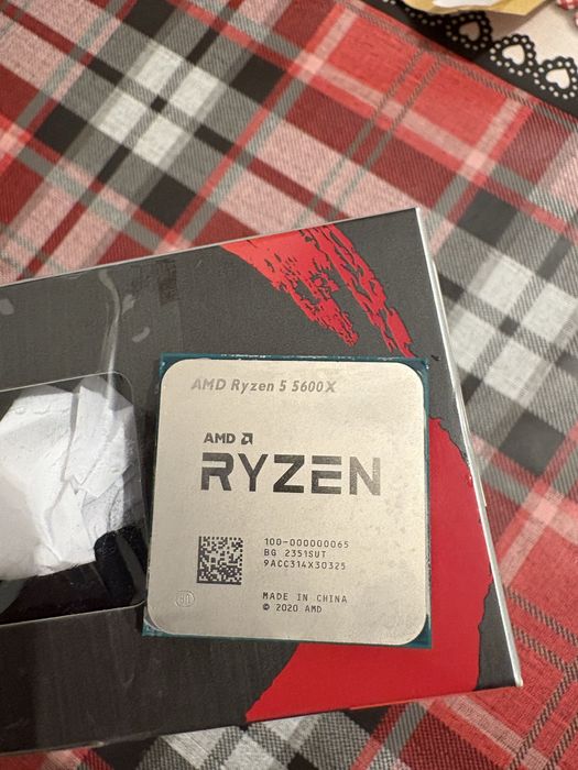 Ryzen 5 5600x cu cooler stock