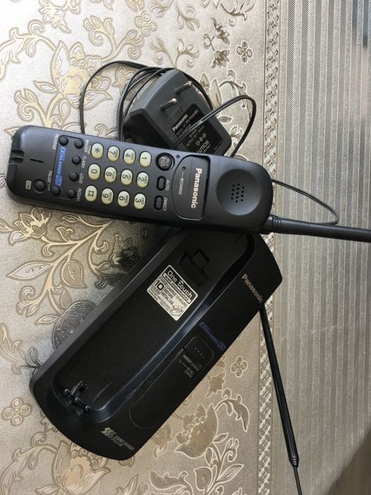 Раритетный радиотелефон из 90х PANASONIC