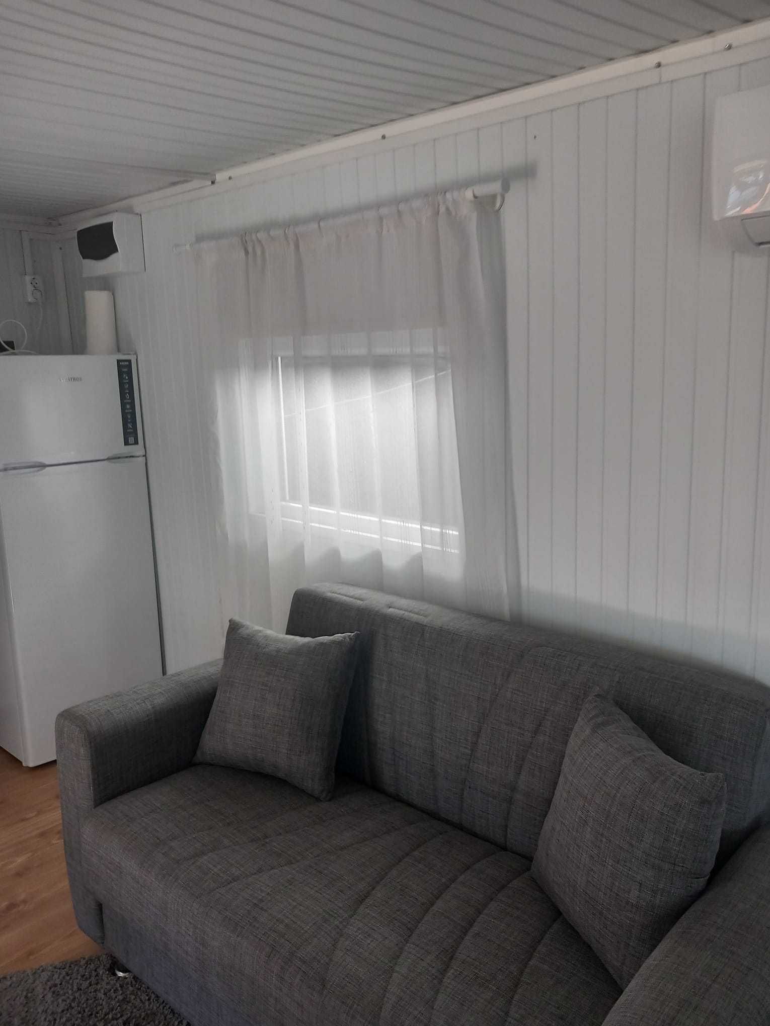 Cazare cabane tinny house