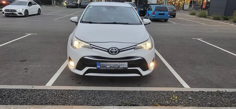 Toyota Avensis Toyota Avensis Executive 2017 – Diesel, Full Option, Stare Impecabilă