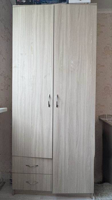 Продам шкаф для одежды
