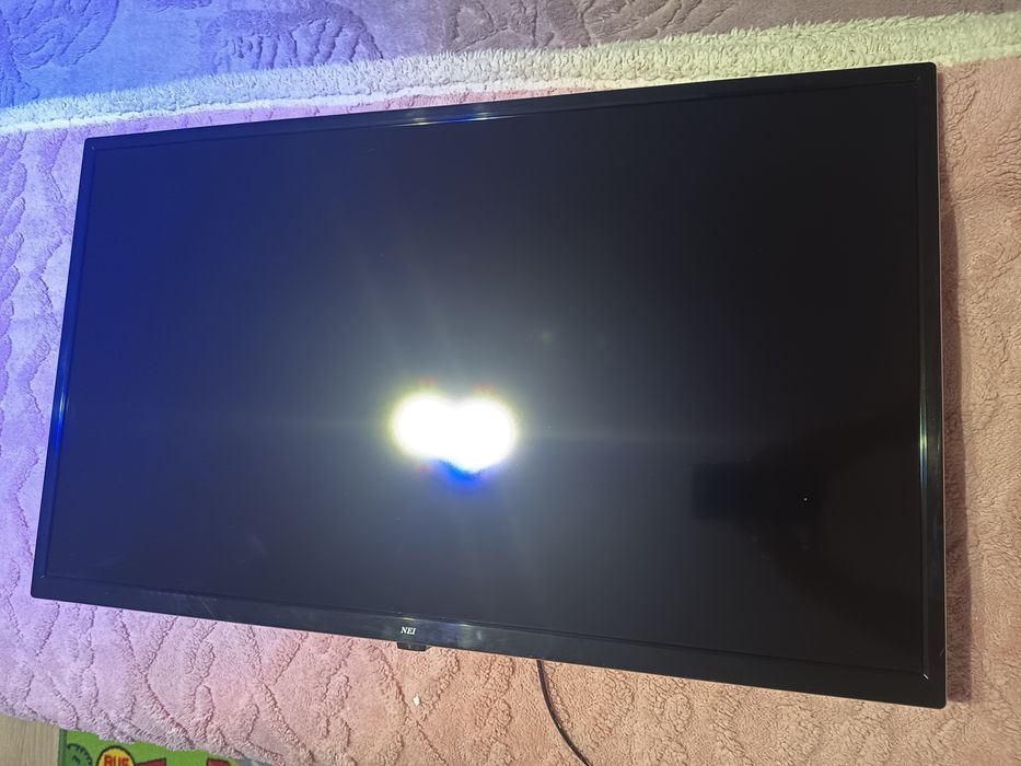 Am 2 tv fara net unul orion și unul nei  diagonala de 80 cm