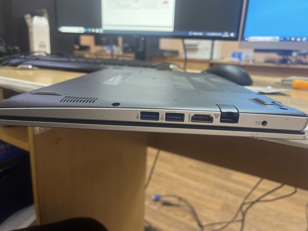 Acer Aspire 3 корпус