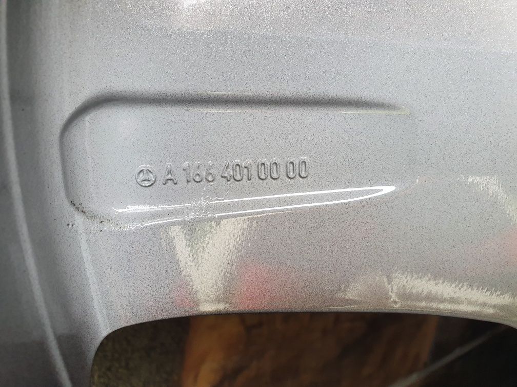 Мерцедес 20 цола , Mercedes ML W166