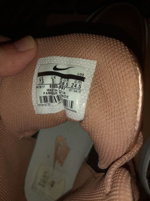 (38,5) NIKE SUN  of FORCE оригинални естествена кожа