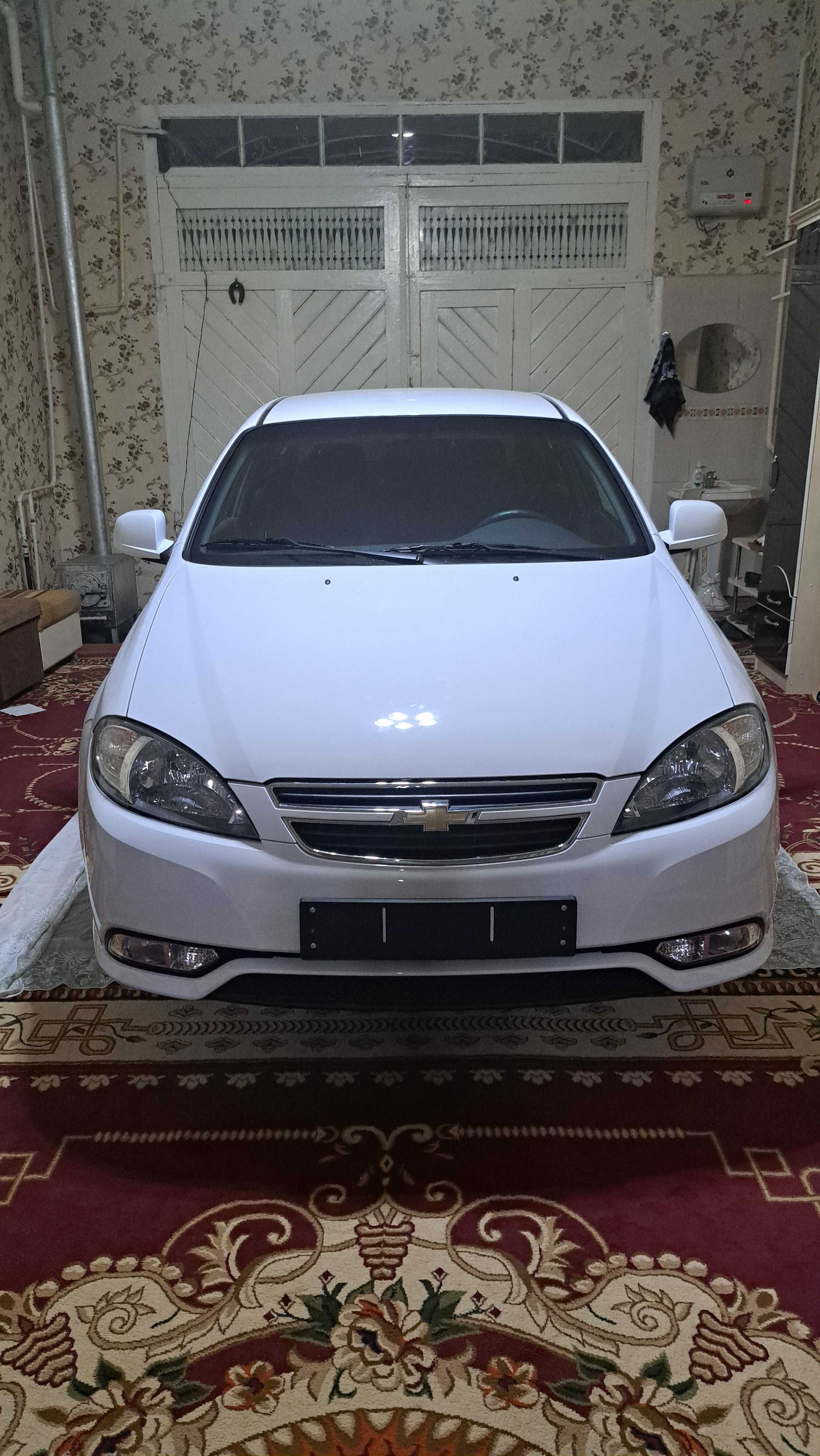 Lacetti Gentra 2023