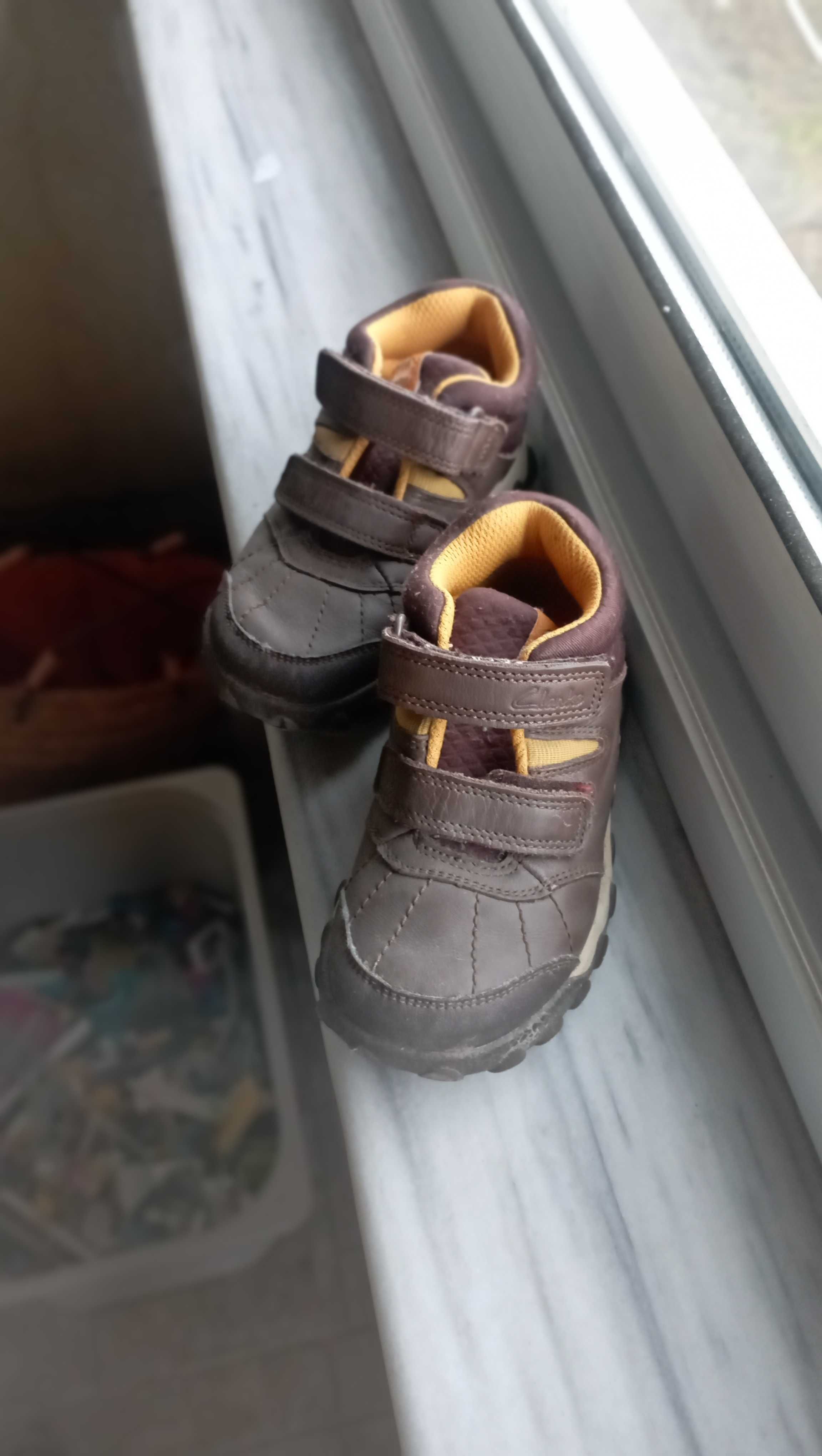 Детски боти Clarks 24 н.
