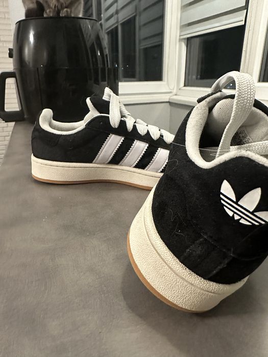 Adidas campus black като нови