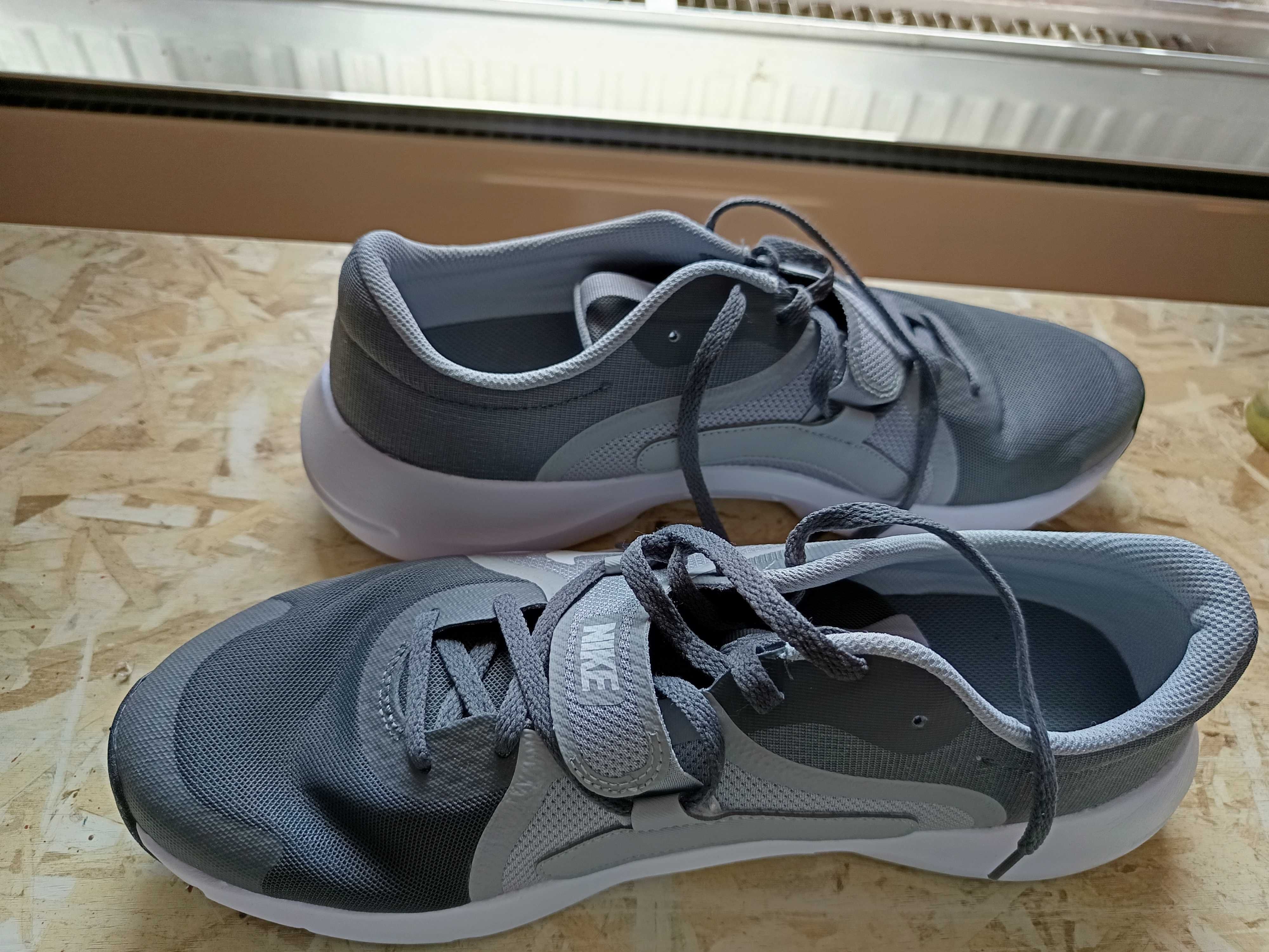 Маратонки Nike, 45-46 размер