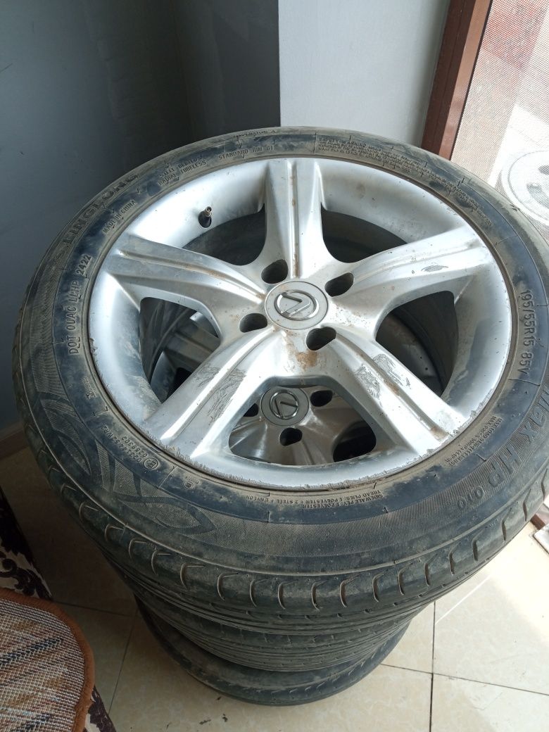 Diska r15 sotiladi obmen spark diskaga