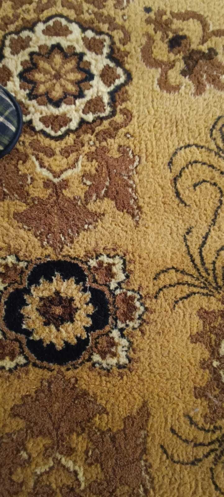 Vand covor fabricatie Cisnadie, 2.5x3.5m, pret negociabil