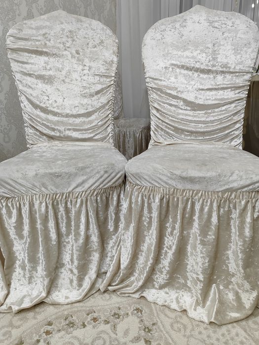 Продам венские стулья в чехле