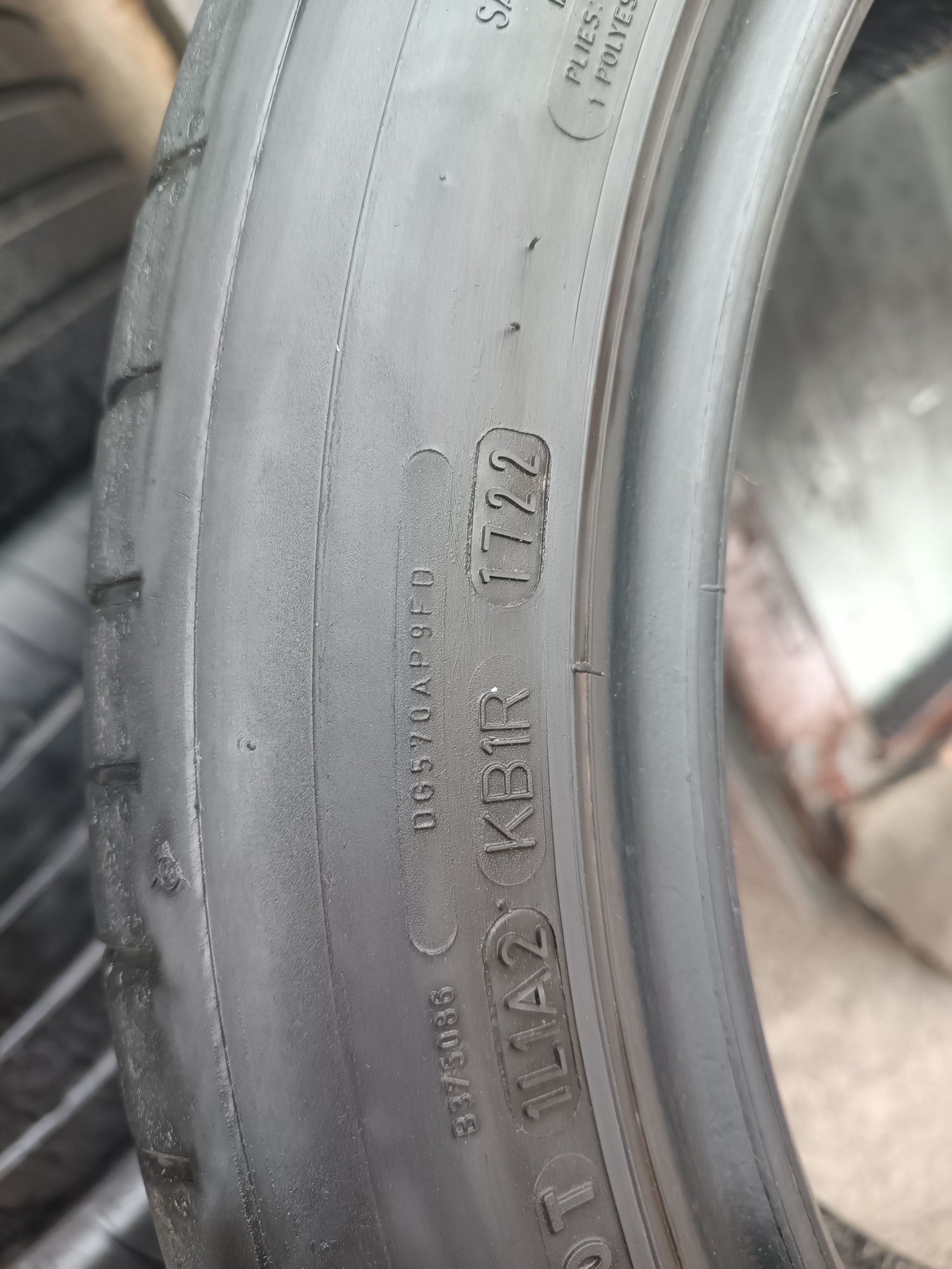 245/45/19 Dunlop Дот 1722