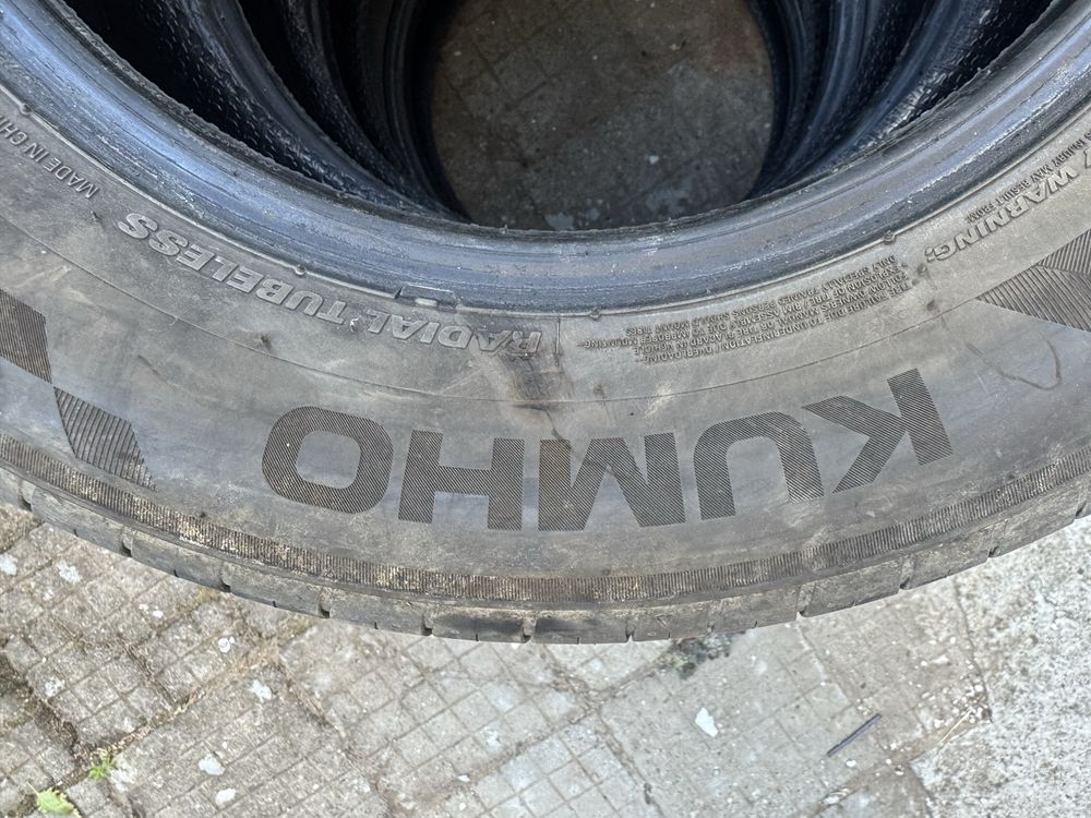 4 бр.летни гуми KUMHO 195/65/15