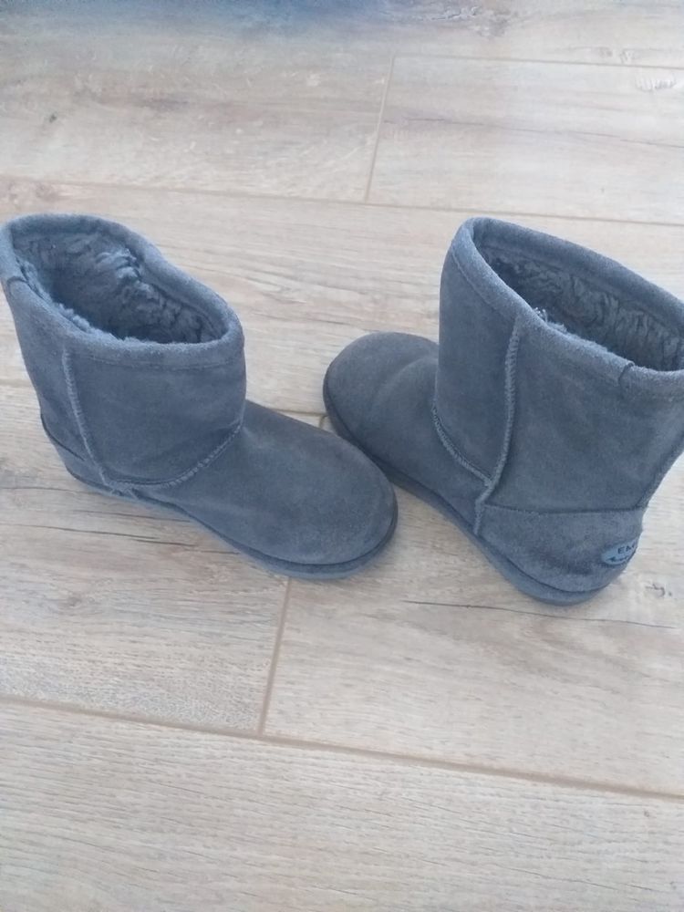 Cizme tip Ugg Emu Australia