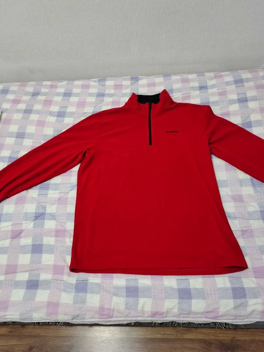 Продам джемпер флисовый, красный, «Glissade»