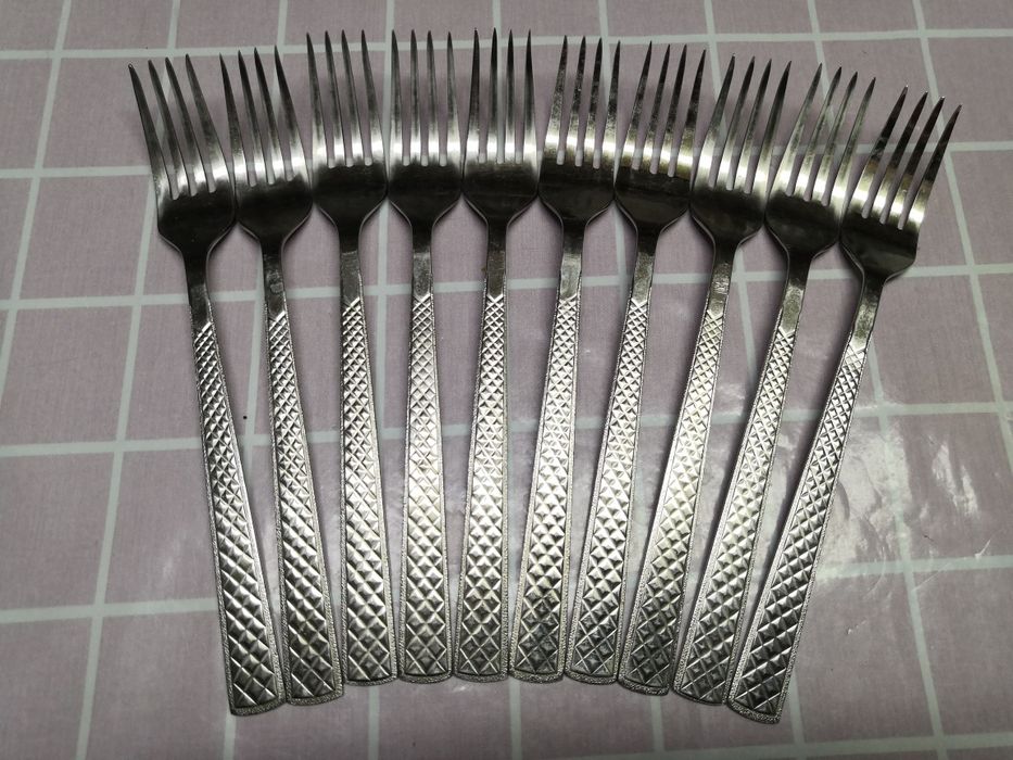 Продам советские вилки (10 штук)
