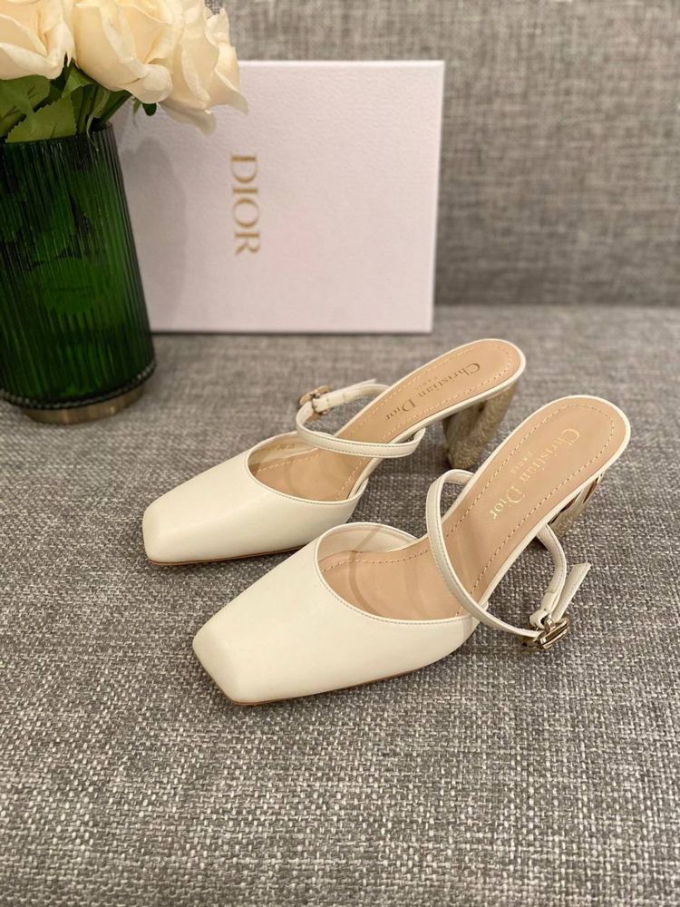 Pantofi Christian Dior