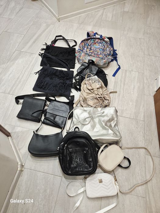 Чанти и раници .