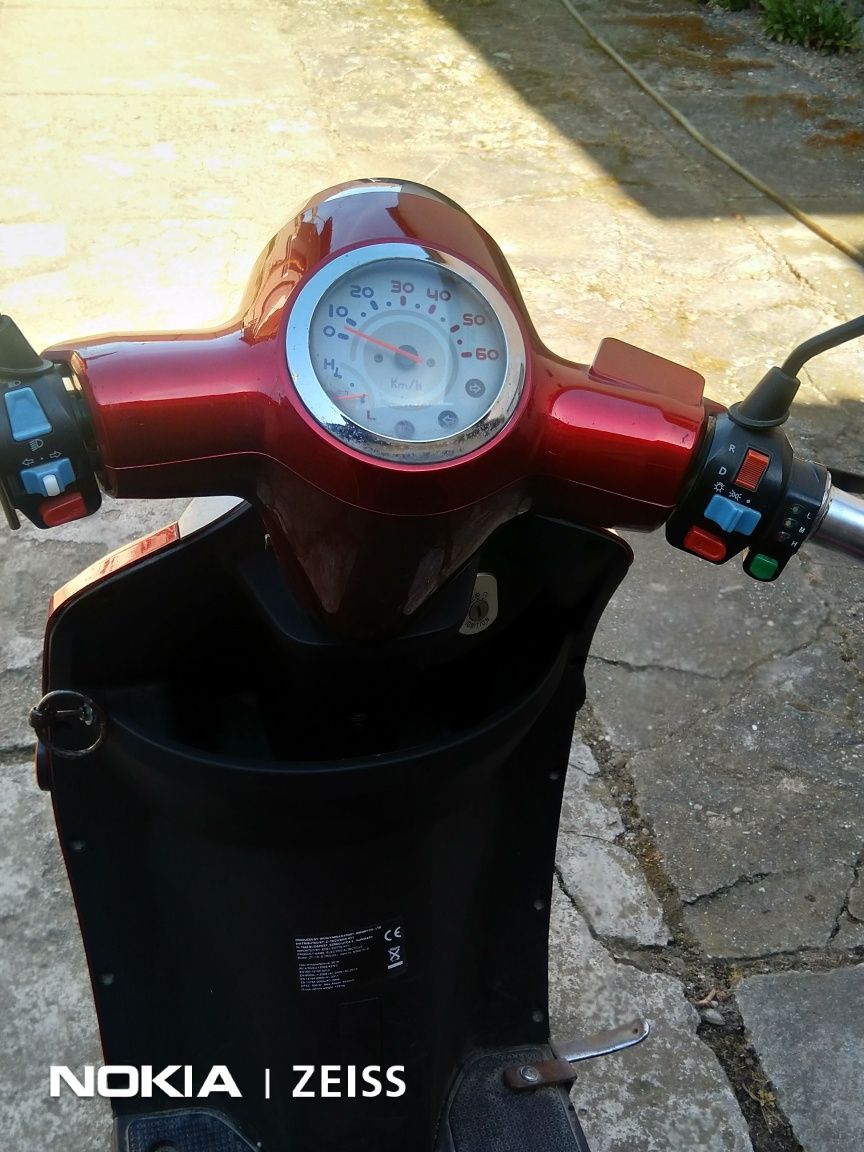 Motoscuter pentru persoane cu handicap