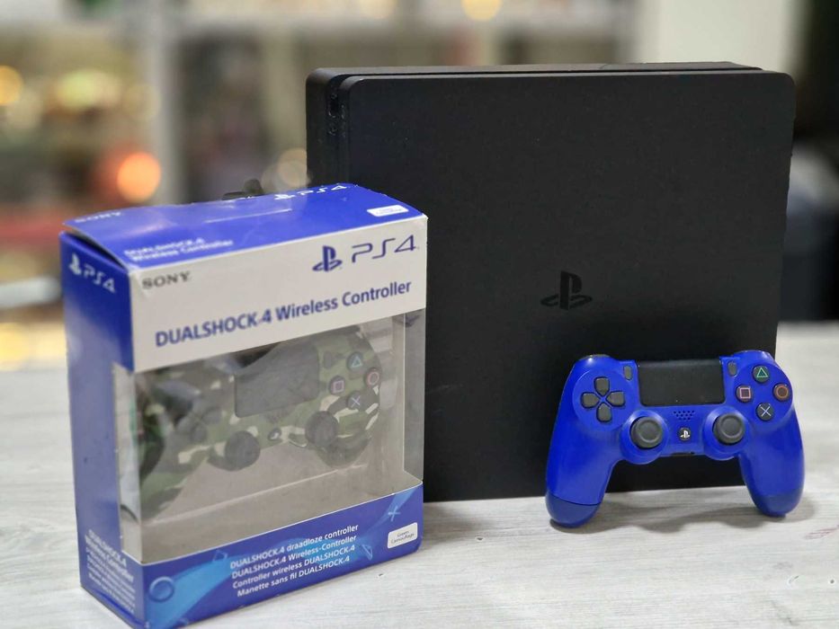 Sony PlayStation 4 Slim Jet Black 500GB