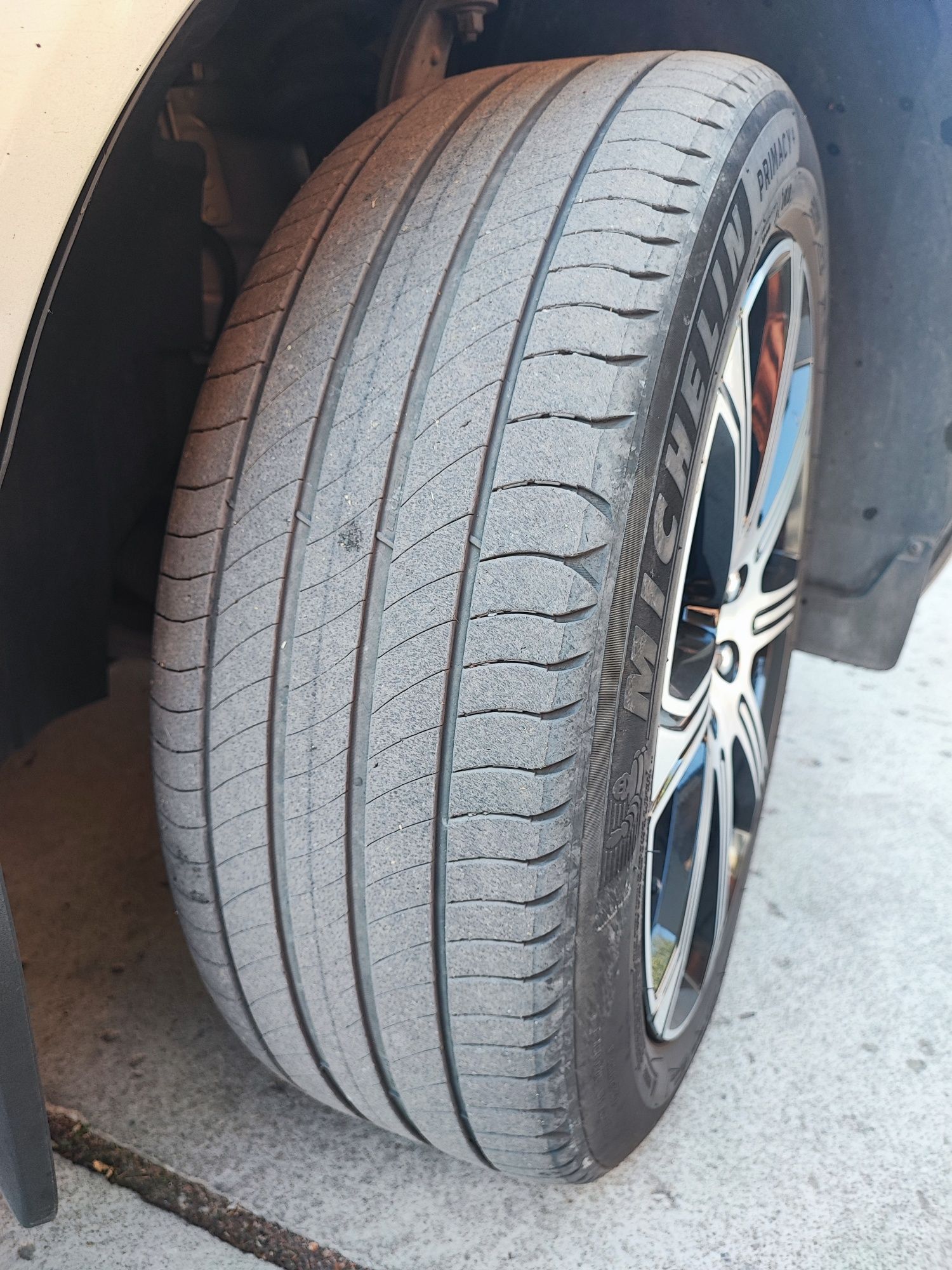 Гуми 255/45/20 Michelin primacy 4